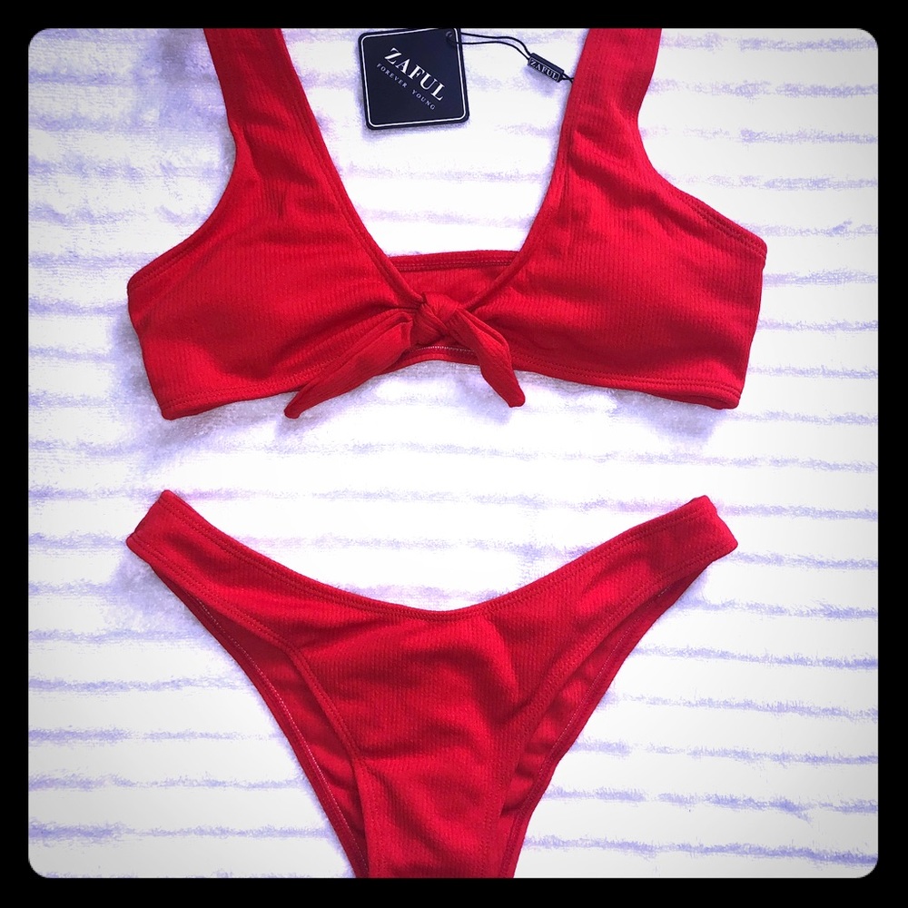 Junior/Teen Red bikini size M new
